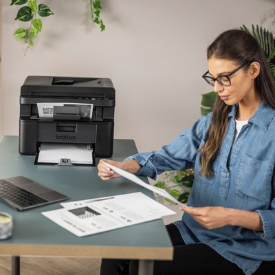 Brother DCP-L1660W Stampante laser